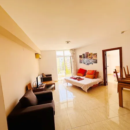 Two-bed Flat In Sunny With Pool View דירה סאני ביץ'