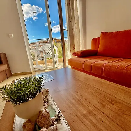 Two-bed Flat In Sunny With Pool View Apartament Sunny Beach